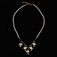 Gingko Pearls Necklace - Gingko mit Perlen-Kette
