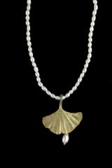 Gingko Single Drop Pearl Necklace - Ginkgo Perlenkette