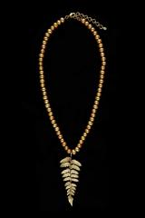 Fern Pendant on Pearl - Farn Kette mit Perlen