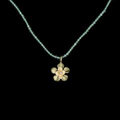 Desert Flower Peridot Pendant - Wüstenblumen Peridot Kette